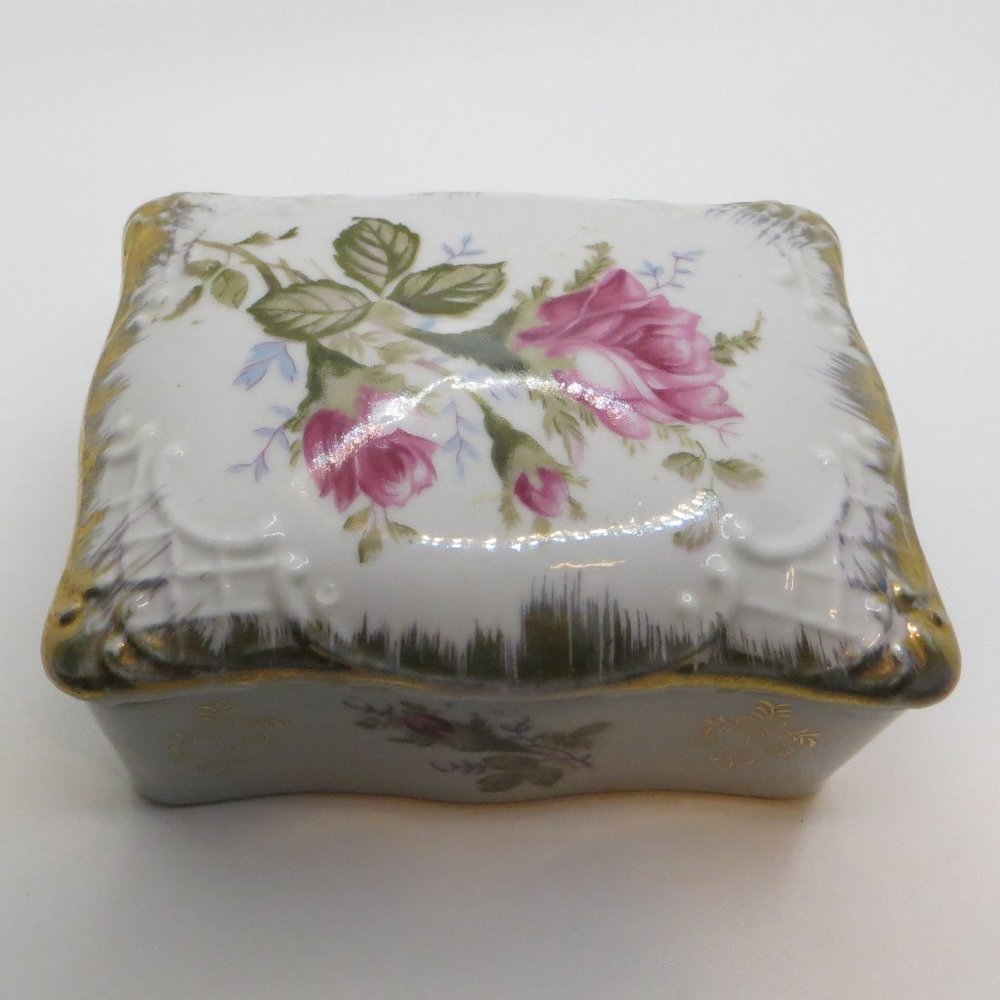 Vintage Jewelry Ceramic Jewelry Box Hand Painted White